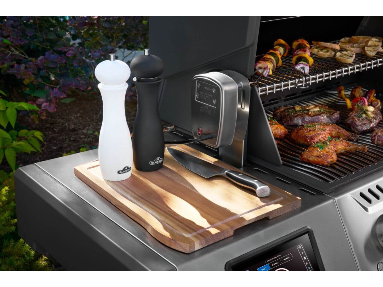 Napoleon Prestige PRO 500 SS Gas Grill
