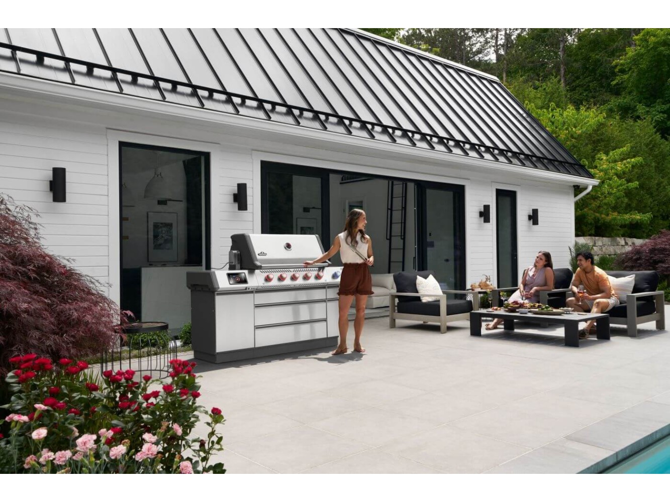 Napoleon Prestige PRO 665 Elite Gas Grill