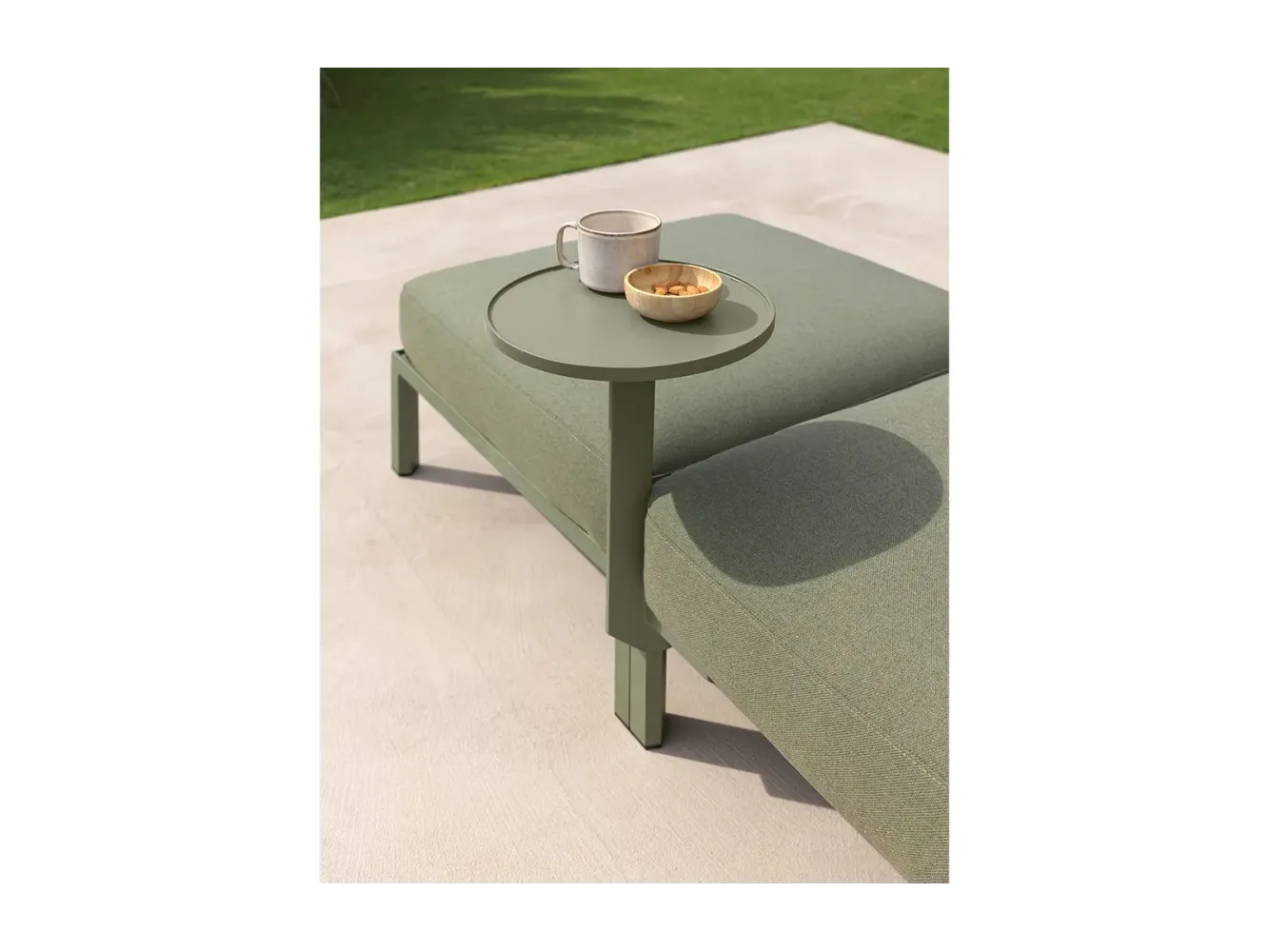 Maximo Tavolino 33 Table - CACTUS Maximo Tavolino 33 Table - CACTUS