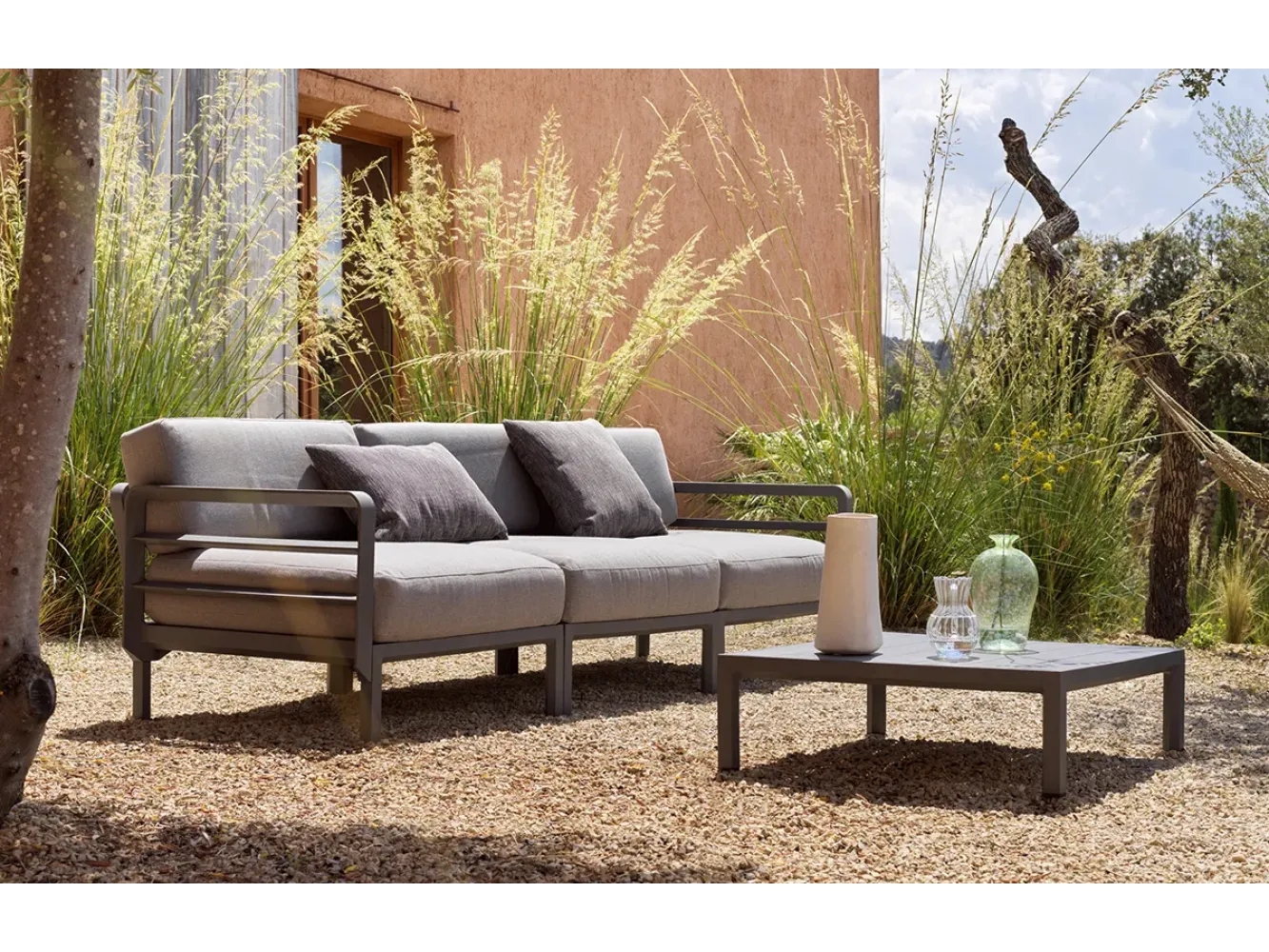 Maximo Tavolino 80 Table - BASALTO